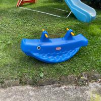 Dondolo balena Little Tikes