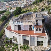 Villa panoramica con giardino