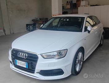 AUDI A3 SPB 1.6 TDI clean diesel Attraction