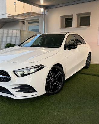 MERCEDES - Classe A A 200 d Premium Night edition