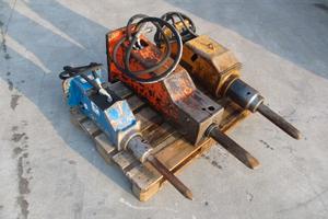 Martelli idraulici usati