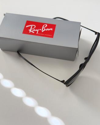 Ray-Ban Chris rubber black