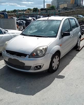 FORD FIESTA 1.2 BENZ 2.0.0.7 RICAMBI 