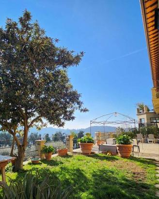 Villa di 128 m² con 3 locali a Firenze