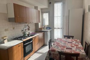 Quadrilocale arredato in centro