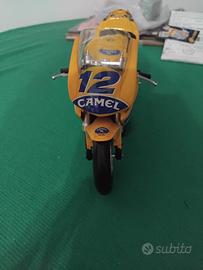modellino motogp Honda camel