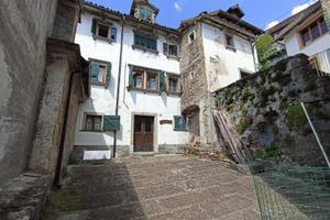 TRADIZIONALE CASA CARNICA TUTTA DA SCOPRIRE!