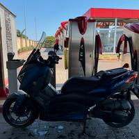 Yamaha XMAX 125