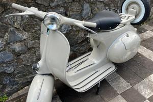 Vespa VNA1T  del 1958 appena restaurata
