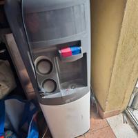 Distributore  acqua