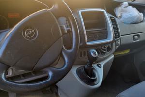 Furgone Opel Vivaro omologato per trasporto salme