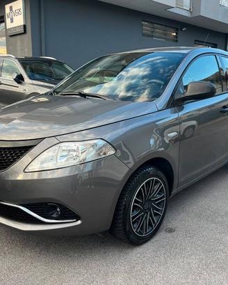 Lancia Ypsilon 1.2 Elefantino Blu ecochic Gpl 69cv
