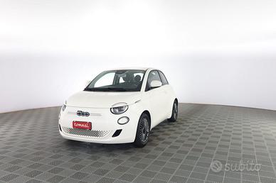 FIAT 500e 500 Icon + Berlina