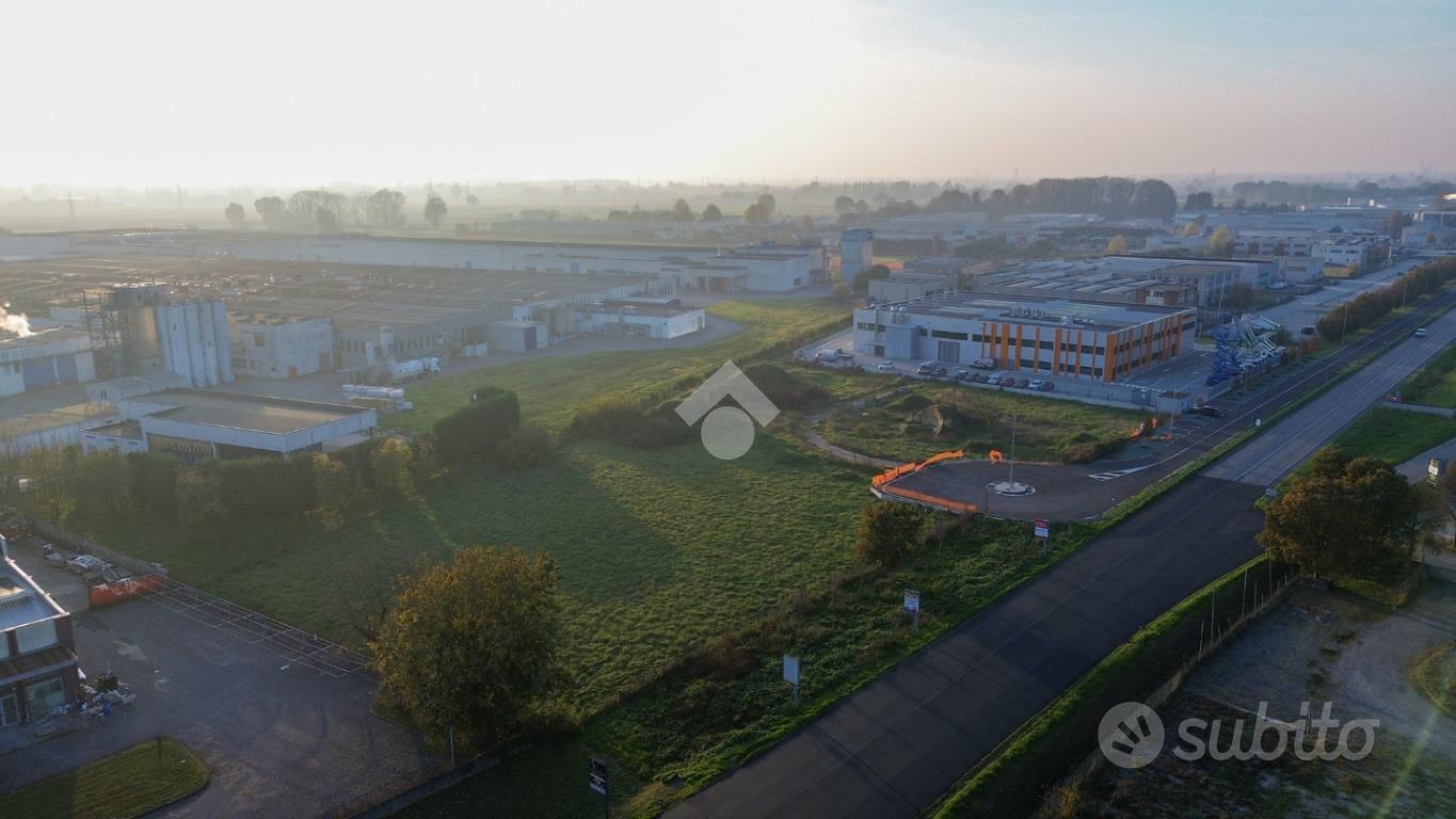 TERRENO A CREMONA - Vista 5