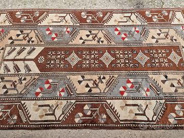 Kars 230x120 Tappeto Anatolico 