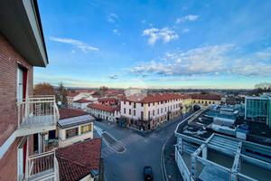 2 LOCALI A CARIGNANO