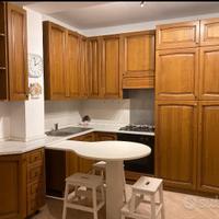 Splendida Cucina in legno componibile