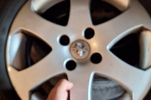 gomme più cerchi peugeut  207  185/50/15