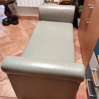 divanetto con  contenitore