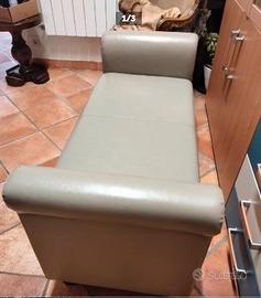 divanetto con  contenitore