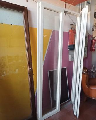 Portafinestra PVC bianco venature effetto legno