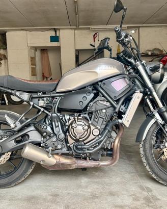 Yamaha xsr700 - 2016