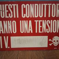 Cartello tensione conduttori 