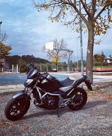 Moto  Honda nc750s abs dct automatica