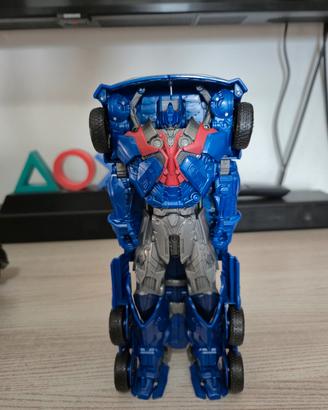 giocattolo transformer 