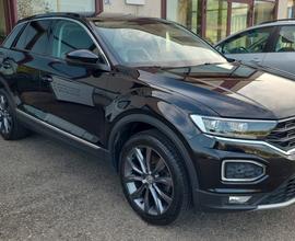 Volkswagen T-Roc 2.0 TDI SCR 4MOTION Advanced Blue