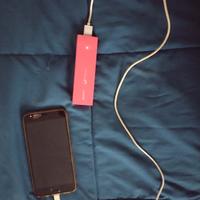 Carica batterie portatile sony CP-VLS rosa