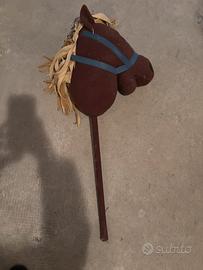 Cavallo con bastone per hobby horse
