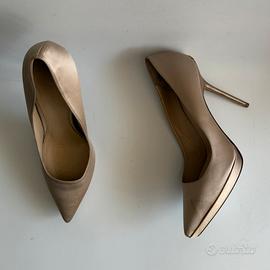 Dècolletè Burberry in raso color carne