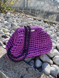 Pochette in fettuccia