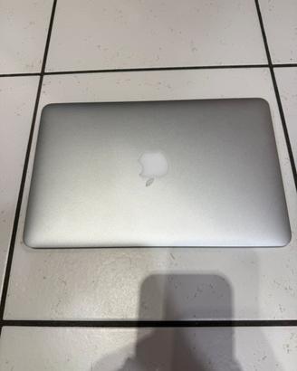 Macbook Air 11”