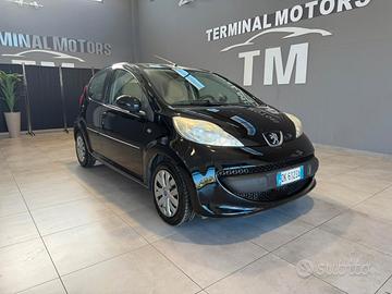 Peugeot 107 1.0 68CV 5p. Desir