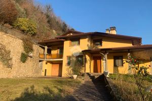 VILLA SINGOLA A VILLONGO