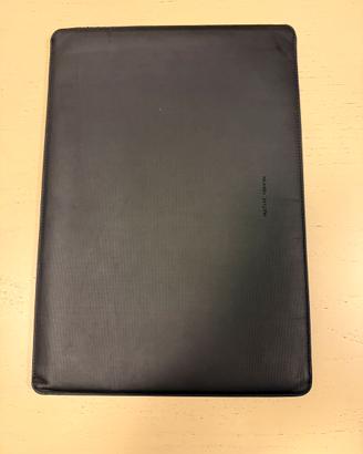 Custodia pc portatile Native Union 13 pollici