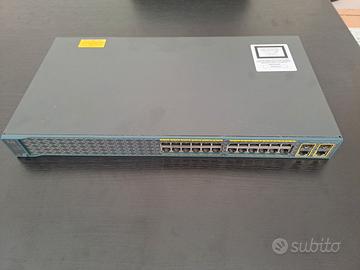 Switch Cisco Catalyst 2960 Plus 24 PORTE L Switch