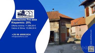 Immobile in asta di 42 m² con più di 5 locali a Ta