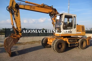 Liebherr 312 macchinario con difetto