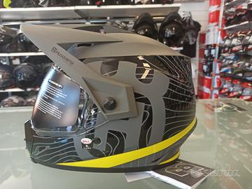 Casco Husqvarna