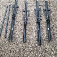 4 portabici da tetto auto + 2 barre 