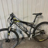 Scott spark taglia L