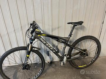 Scott spark taglia L