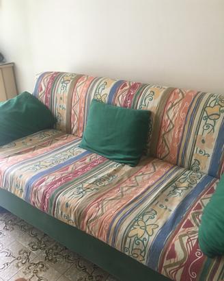 Divano letto matrimoniale