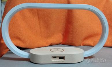 Lampada/sveglia/caricatore wireless telefono