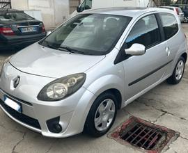 Renault Twingo 1.2 16V Confort A/C