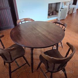 Tavolo tondo allungabile in legno massello