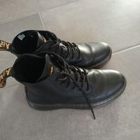 Dr. martens